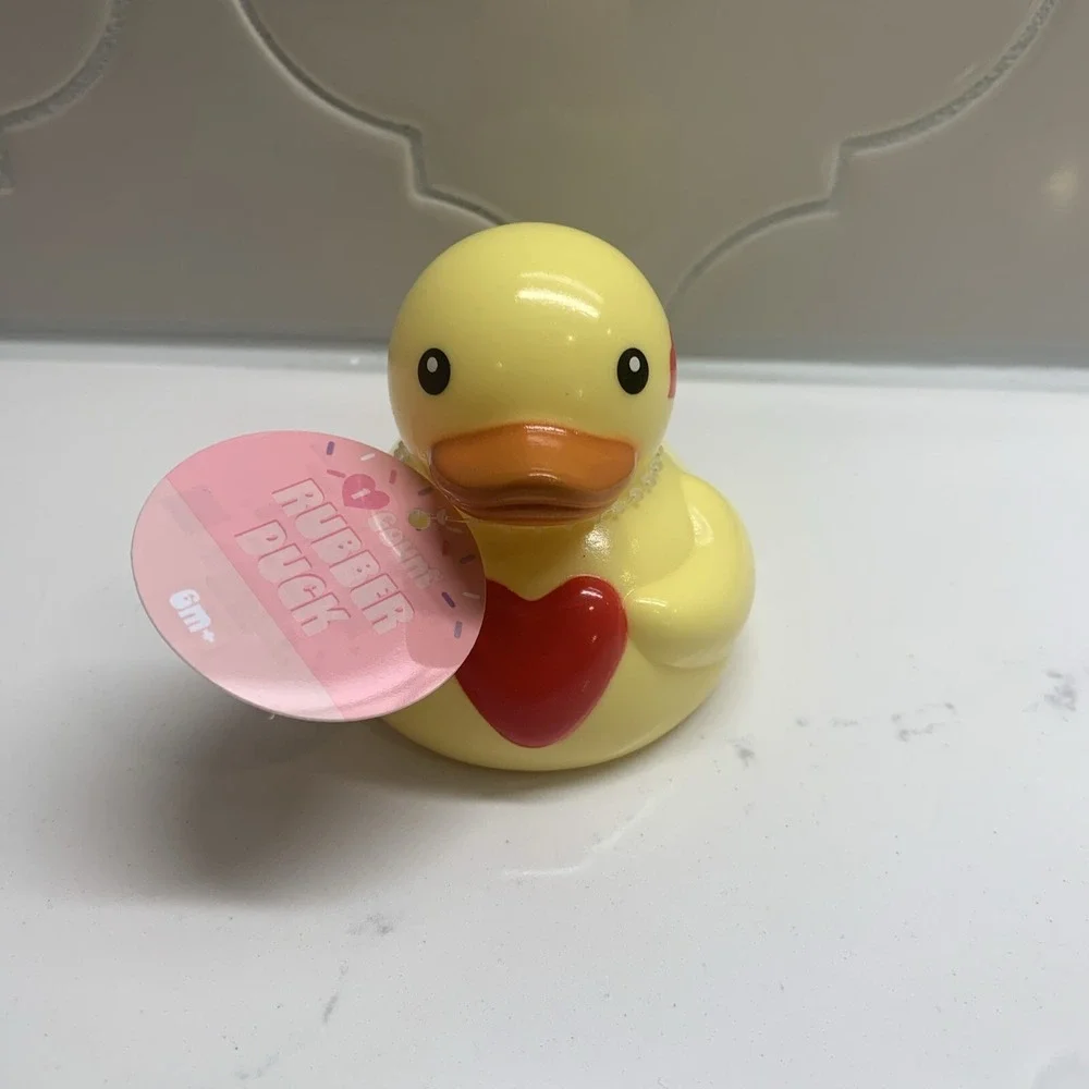 Target Bullseye Valentine's Day Set Of 4 Rubber Ducks Multi Color
